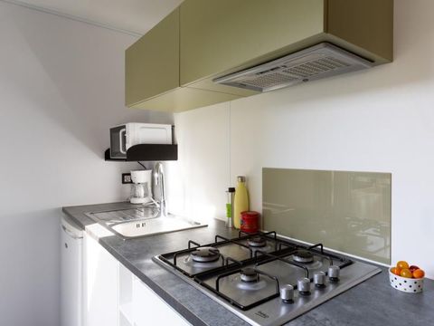 MOBILHOME 4 personnes - Confort - Grande terrasse couverte