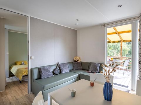 MOBILHOME 4 personnes - Premium - 2 SDB- spa privatif