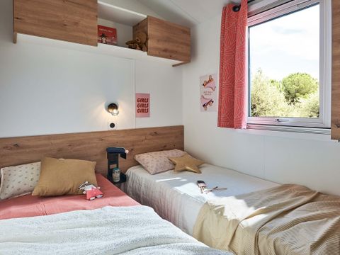 MOBILHOME 4 personnes -  Confort Plus 2 CH - Terrasse semi couverte 