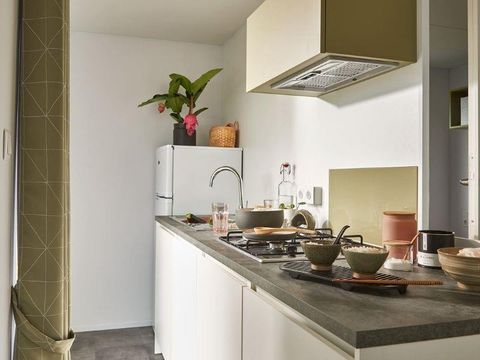 MOBILHOME 6 personnes - Confort Plus - 3 ch - grande terrasse semi-couverte