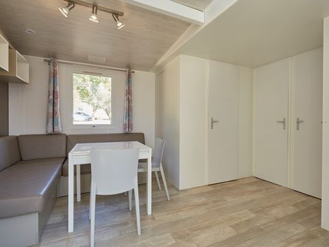 MOBILHOME 8 personnes - Comfort XL | 3 Ch. | 6/8 Pers. | Terrasse surélevée | Clim.