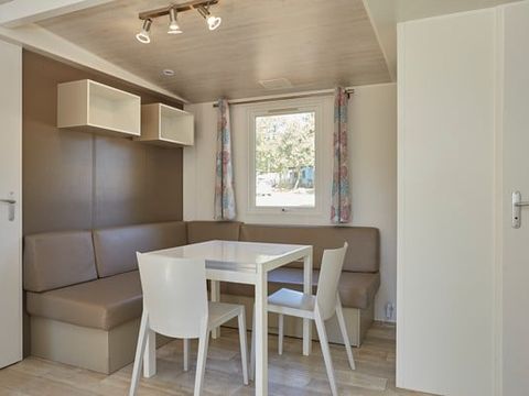 MOBILHOME 8 personnes - Comfort XL | 3 Ch. | 6/8 Pers. | Terrasse surélevée | Clim.