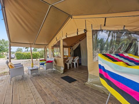Tente en toile et en bois 5 personnes - Lanterna - Tente safari Harmony