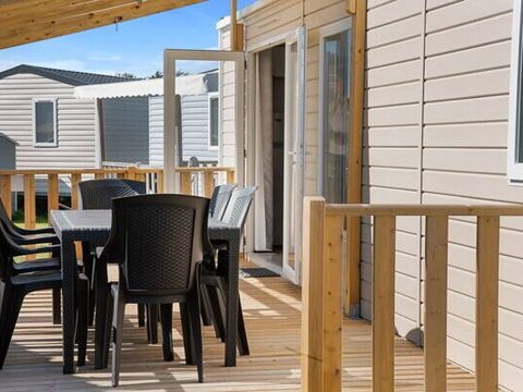 MOBILHOME 4 personnes - Mobil-home | Comfort | 2 Ch. | 4 Pers. | Terrasse surélevée | Clim.