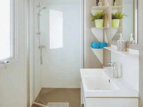 MOBILHOME 6 personnes - Salon Premium avec 3 chambres - cuisine extérieure