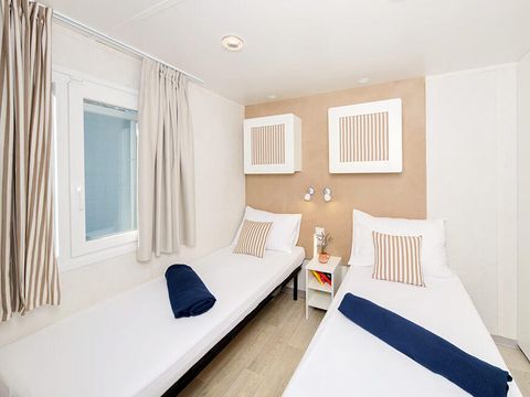 MOBILHOME 6 personnes - Marine Home (MHMPV)