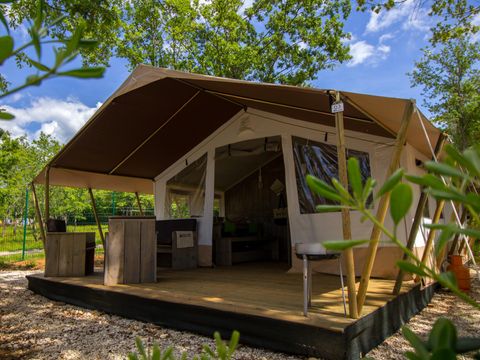 Tente en toile et en bois 4 personnes - Bijela Uvala - Tente safari + sanitaires