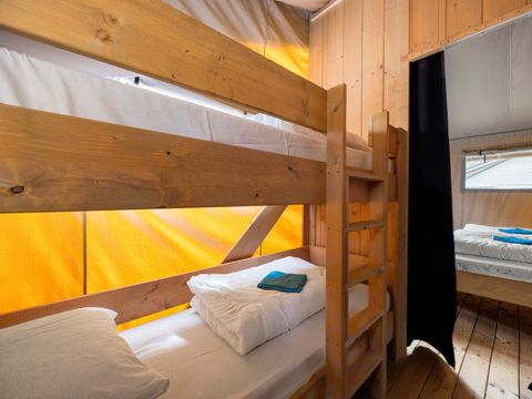 Tente en toile et en bois 4 personnes - Bijela Uvala - Tente Safari + sanitaires + air conditionné (6P)
