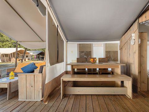Tente en toile et en bois 4 personnes - Bijela Uvala - Tente Safari de luxe