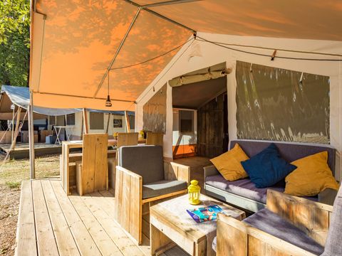 Tente en toile et en bois 4 personnes - Bijela Uvala - Tente Safari de luxe