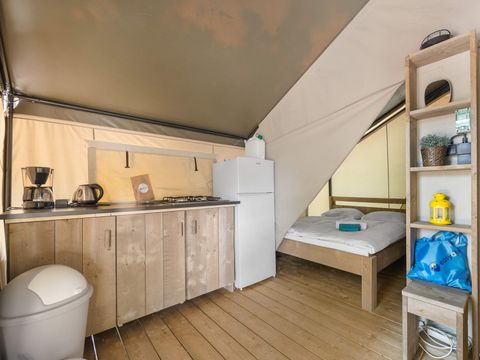 Tente en toile et en bois 4 personnes - Bijela Uvala - Tente Safari Confort