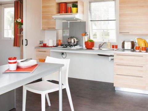 MOBILHOME 5 personnes - Confort PMR 30m²  2ch  (2016)