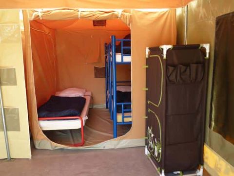 BUNGALOW TOILÉ 4 personnes - Bungalow toilé - 16m² - 2 chambres - sans sanitaires