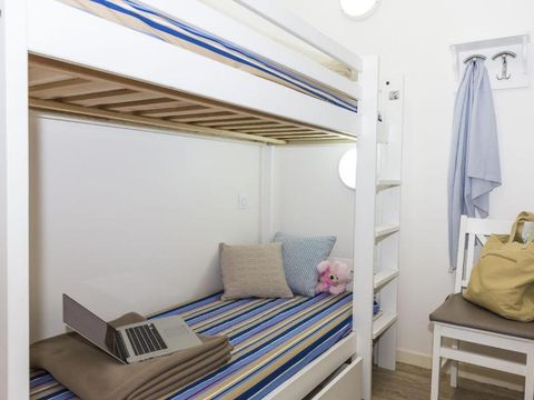 APPARTEMENT 6 personnes - 2 pièces coin nuit 6 personnes (env. 40 à 45 m²) - Côté mer