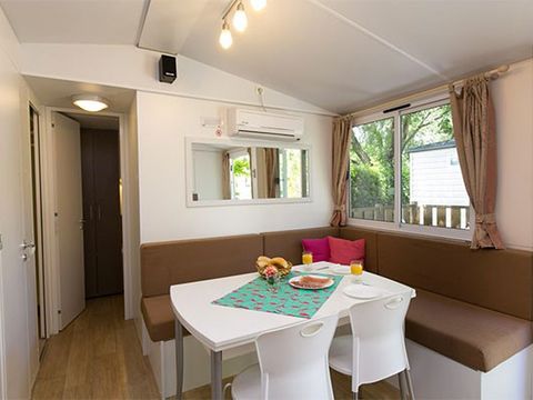 MOBILHOME 6 personnes - Classic | 3 Ch. | 4/6 Pers. | Terrasse surélevée | Clim.