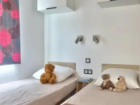 Mobilhome 6 personnes - Mobil-home 3 chambres.