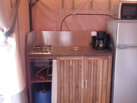 BUNGALOW TOILÉ 4 personnes - Lodge Victoria (sans arrivée d'eau)