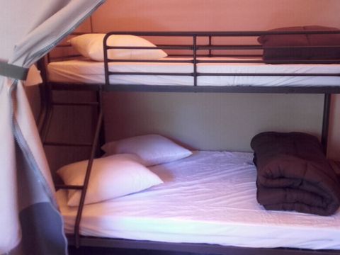 BUNGALOW TOILÉ 4 personnes - Lodge Victoria (sans arrivée d'eau)