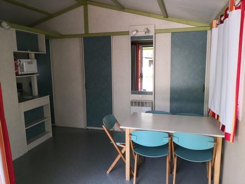 BUNGALOW 5 personnes - MOREA (arrivée mercredi)