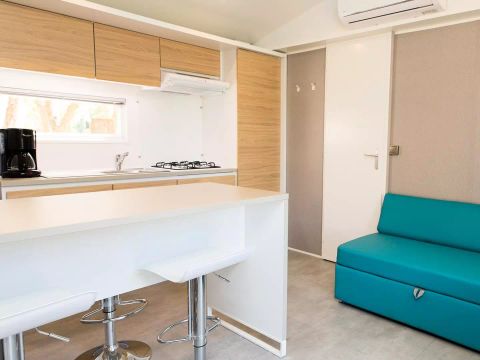 MOBILHOME 6 personnes - 3 Pièces 6 Personnes Climatisé + TV (4 adultes + 2 enfants -12 ans max)