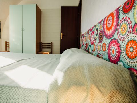 BUNGALOW 2 personnes - IGLOO avec frigo