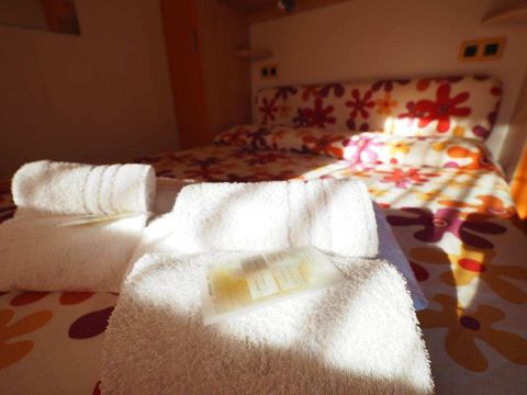 MOBILHOME 2 personnes - SMALL