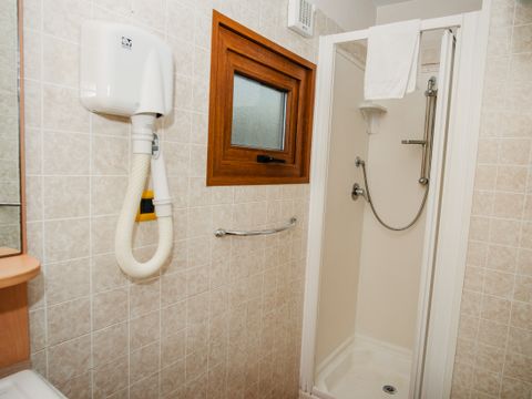 MOBILHOME 5 personnes - LARGE