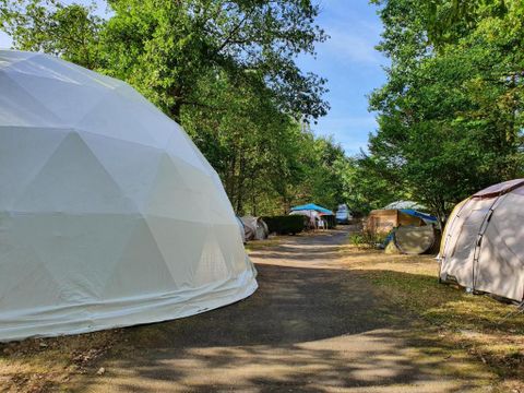 Camping Hurongues - Camping Rhône - Image N°2