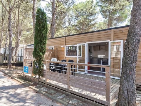 MOBILHOME 6 personnes - Premium | 3 Ch. | 6 Pers. | Terrasse | Clim.
