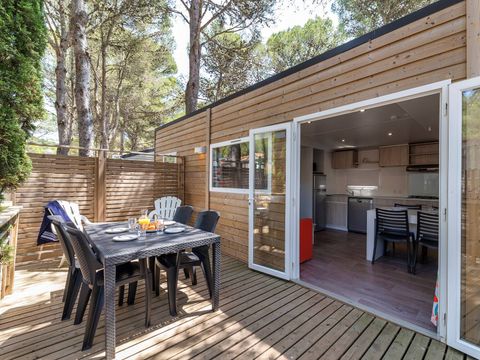 MOBILHOME 6 personnes - Mobil-home | Premium | 3 Ch. | 6 Pers. | Terrasse surélevée non couverte | 1 SDB | Clim.