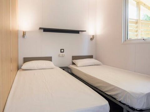 MOBILHOME 4 personnes - Comfort | 2 Ch. | 4 Pers. | Terrasse surélevée | 2 SDB | Clim.