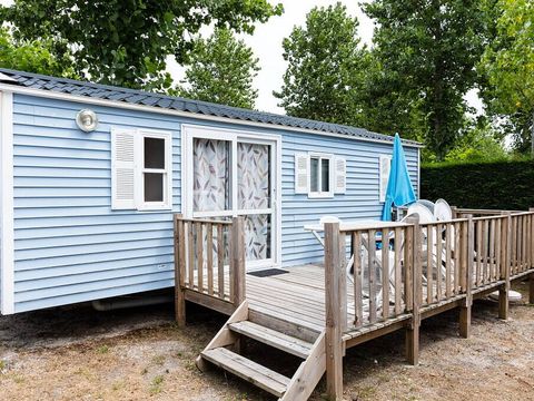 MOBILHOME 6 personnes - Classic | 2 Ch. | 4/6 Pers. | Terrasse surélevée non couverte | 2 SDB | Clim.