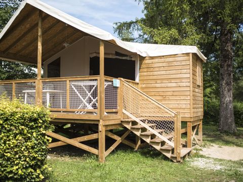 Tente en toile et en bois 5 personnes - CABANE PILOTIS