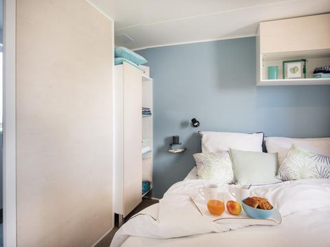 MOBILHOME 7 personnes - FAMILY XL CLIM + SUITE PARENTALE