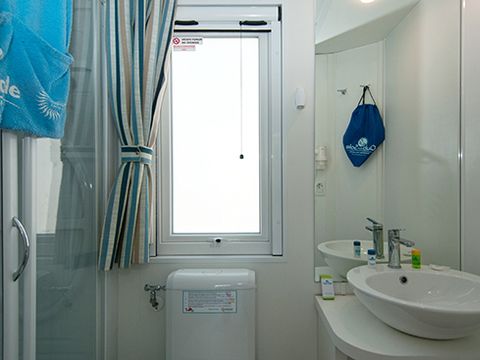 MOBILHOME 5 personnes - LODGE SUPERIOR DOG