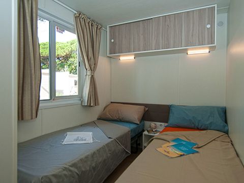 MOBILHOME 5 personnes - LODGE SUPERIOR DOG