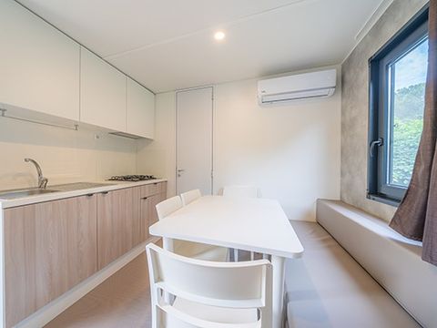 MOBILHOME 4 personnes - Comfort | 2 Ch. | 4 Pers. | Terrasse surélevée | Clim