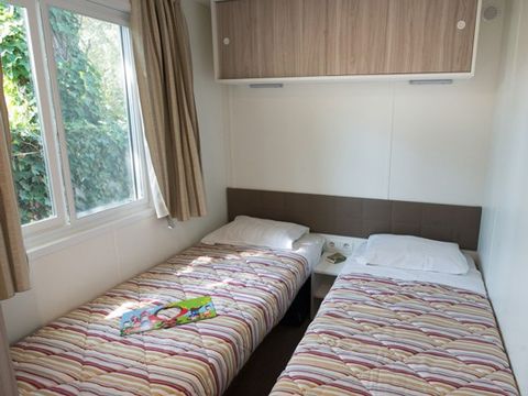 MOBILHOME 6 personnes - Comfort | 3 Ch. | 6 Pers. | Terrasse surélevée | 2 SDB | Clim