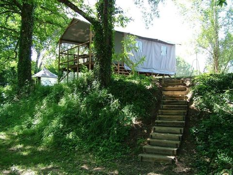 BUNGALOW 4 personnes - LODGE sur pilotis 32 m²