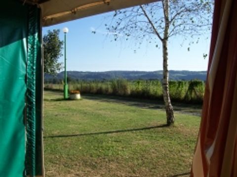 BUNGALOW TOILÉ 5 personnes - Sans sanitaire