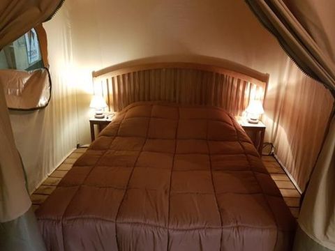 Tente en toile et en bois 5 personnes - FAMILY SANS SANITAIRES