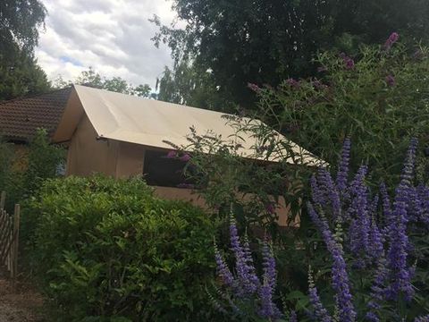 Tente en toile et en bois 5 personnes - VICTORIA SANS SANITAIRES