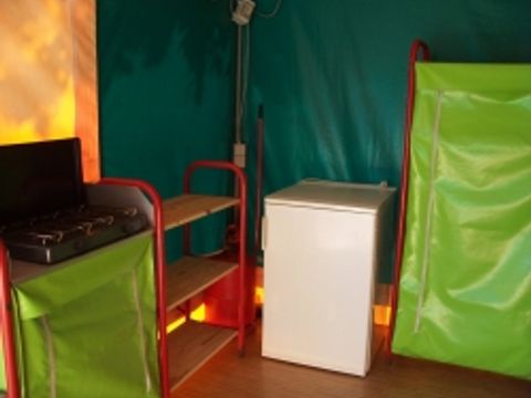 BUNGALOW TOILÉ 4 personnes - Sans sanitaires