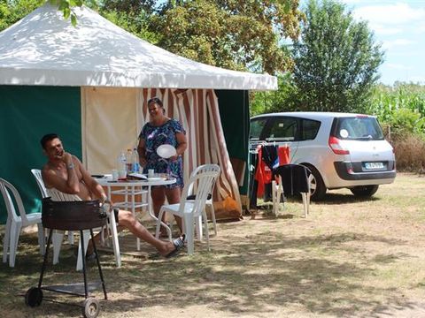 BUNGALOW TOILÉ 4 personnes - Sans sanitaires