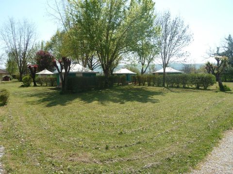 BUNGALOW TOILÉ 4 personnes - Sans sanitaires