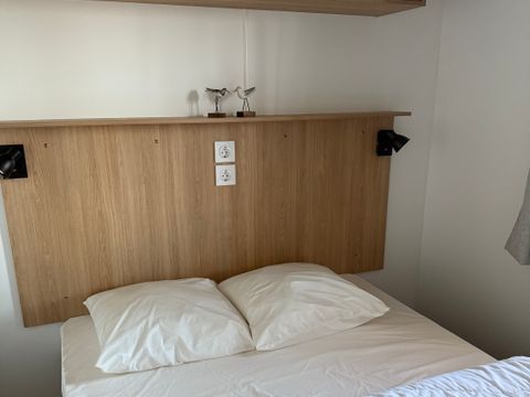 MOBILHOME 6 personnes - PREMIUM 6 pers. 3 chambres / 40m2 et + / L.L et/ou L.V, terrasse fermée, vue mer : MH 31 - 53 - 54 - 70 - 84 - 94 - 106 - 134 - 141 - 148 - 149 - 164 