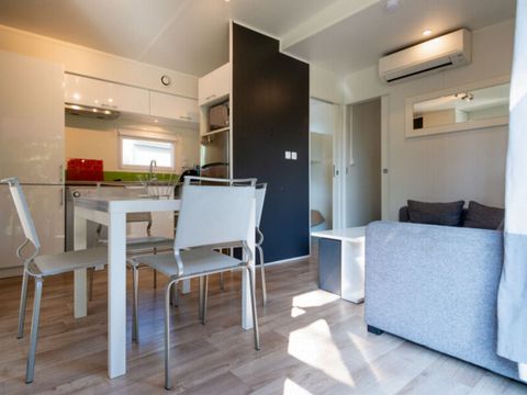 Mobilhome 4 personnes - Luxe 2 CH 4P