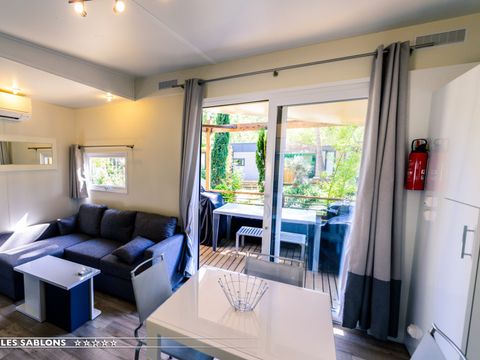 MOBILHOME 4 personnes - Luxe 2 CH 4P