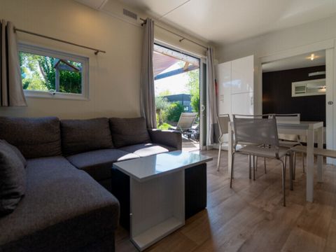 Mobilhome 4 personnes - Luxe 2 CH 4P