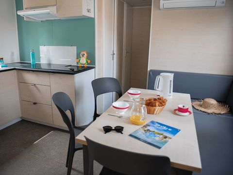 Mobilhome 4 personnes - LOGGIA 2 CH